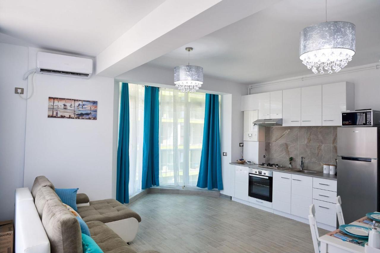 Sophie Apartment Spa N Pool Beach Resort Năvodari 외부 사진