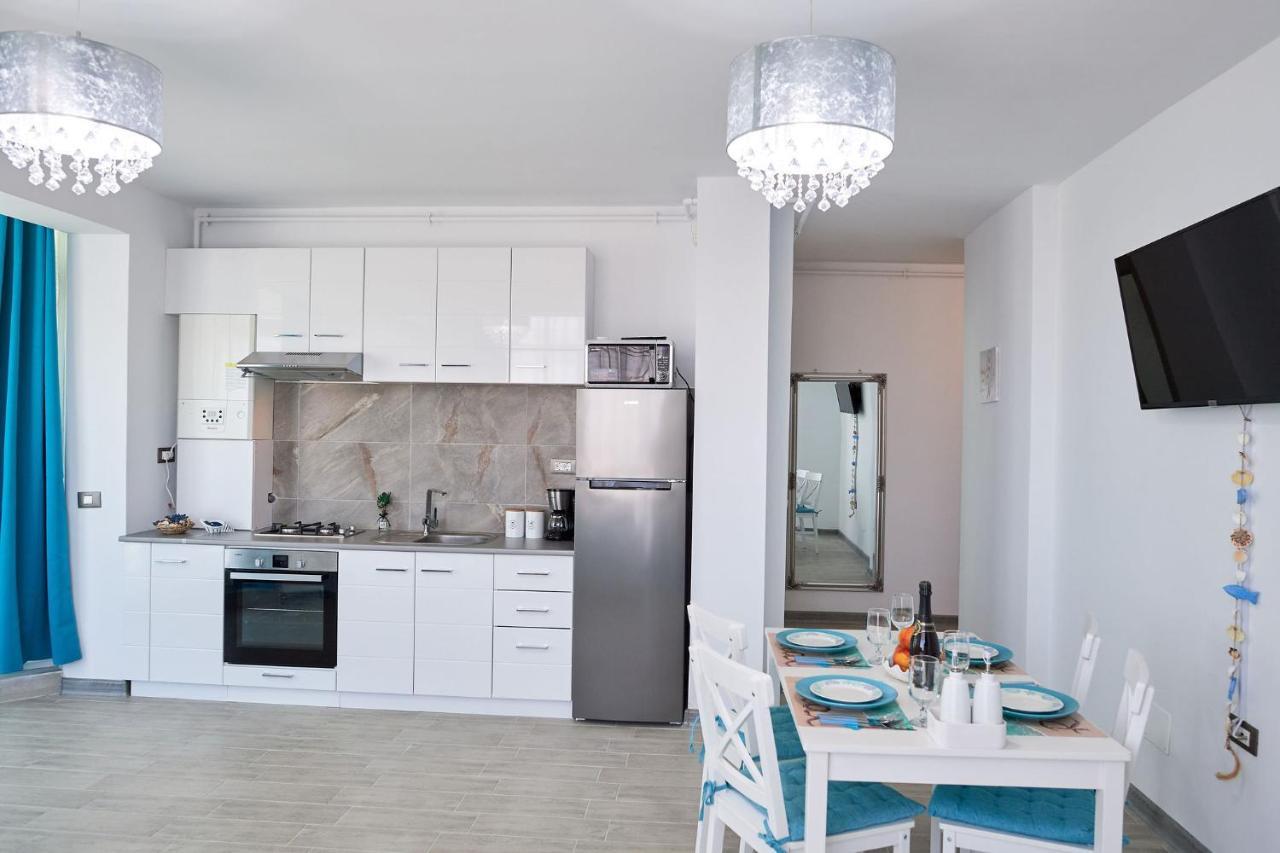 Sophie Apartment Spa N Pool Beach Resort Năvodari 외부 사진