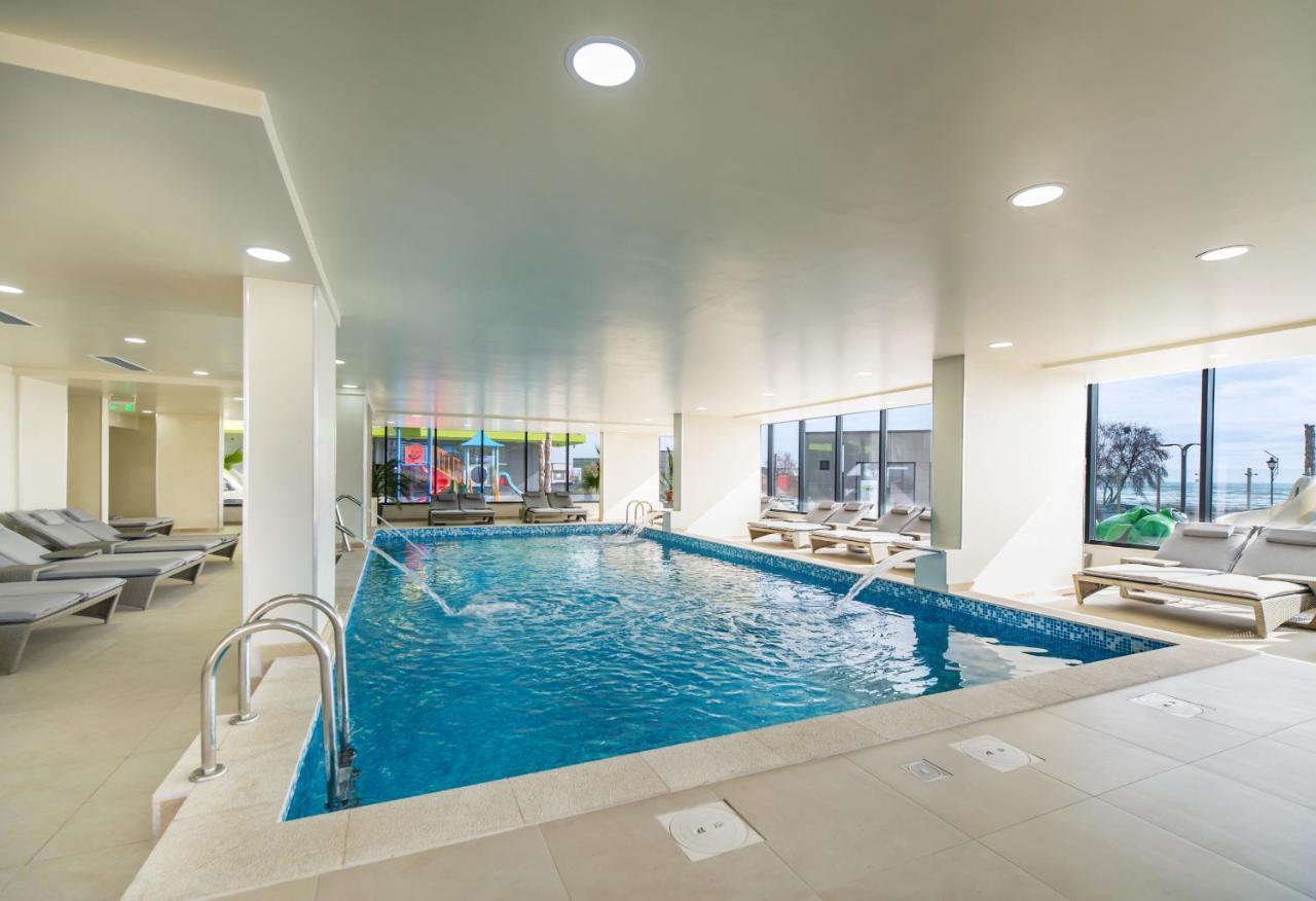 Sophie Apartment Spa N Pool Beach Resort Năvodari 외부 사진