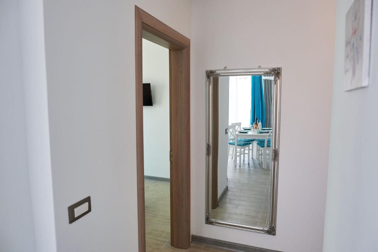 Sophie Apartment Spa N Pool Beach Resort Năvodari 외부 사진